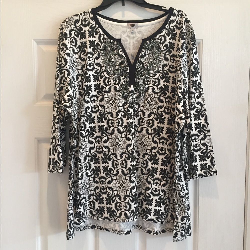 BIB Top  - Picture 2 of 7
